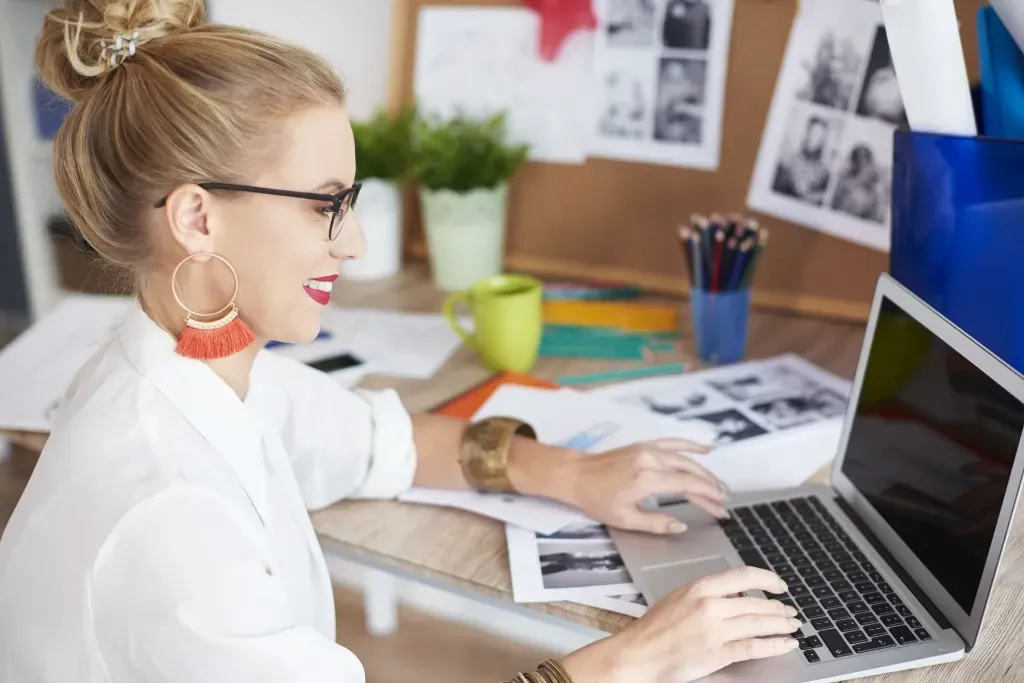 etapy tworzenia pracy dyplomowej?